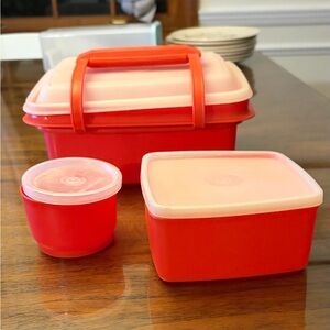 80’s Vintage Tupperware lunch box. Retro Cool
